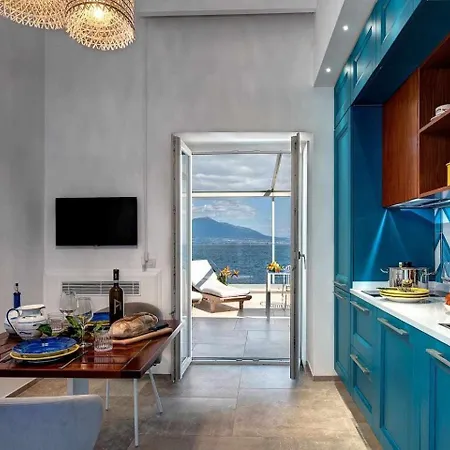 Gocce - Tramontana Stunning Waterfront Apartment *